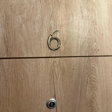 Goldring 公寓