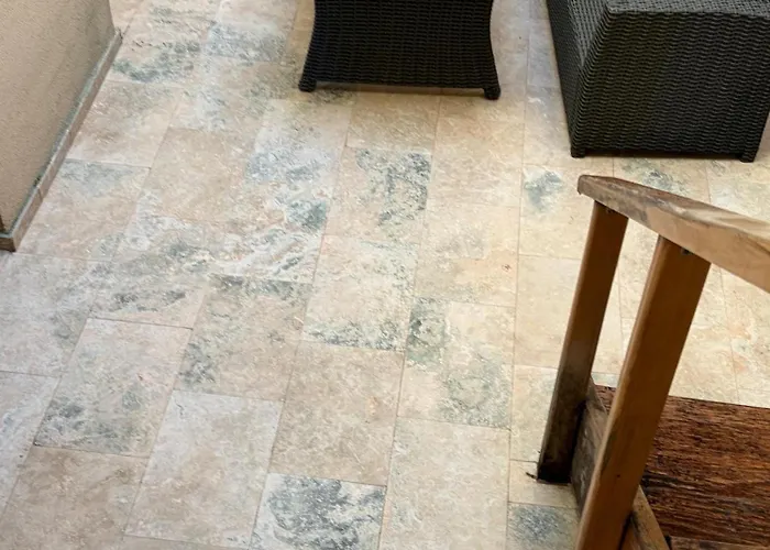 Apartment Goldring *