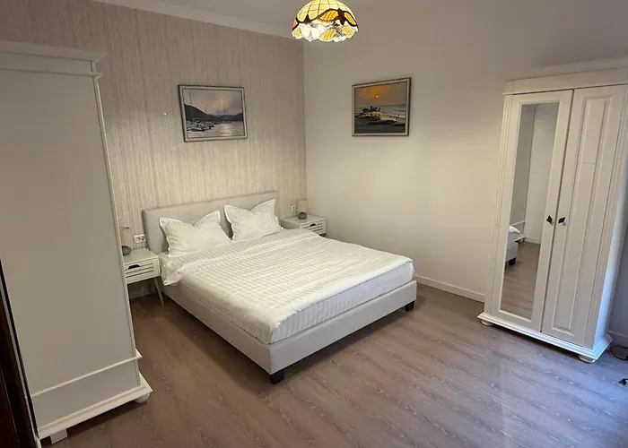 Goldring * Constanta